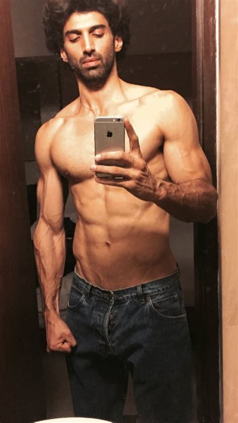 Aditya Roy Kapur Sets Thirst Traps With Chiseled Physique Birthday Special