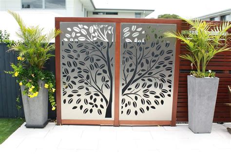 Privacy screen panels are an incredible and long lasting way to bring luxury to both your indoor and outdoor spaces. URBAN METAL : Outdoor Decorative Screens. Stainless Steel ...