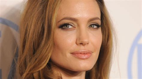 Angelina Jolie Reveals Mysterious Tattoo On Middle Finger That Sparks Speculation Oicanadian