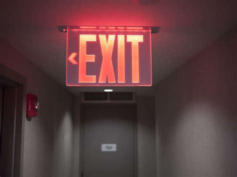 Emergency Exit Sign Emergency Exit Sign Hd Stock Imag Vrogue Co