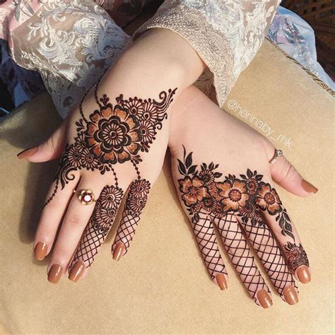 Super Trendy And Unique Arabic Mehendi Designs For Brides