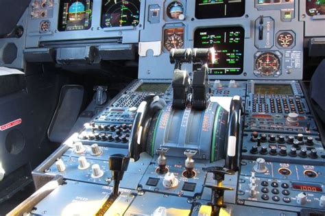 Thrust Levers Of An Airbus A320 Autothrottle Wikipedia In 2020