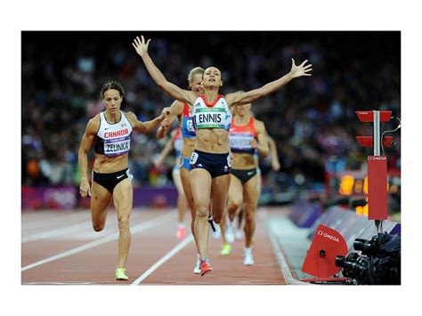 Jessica Ennis As She Crosses The Finishing Line To Win The Womens Hep