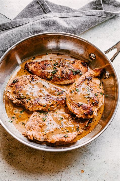 There's a reason boneless chicken breast recipes are in everyone's dinner arsenal. Pin on One Pot Meals