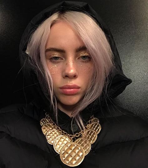 Pin By Aami On Bil With Images Billie Eilish Billie Singer