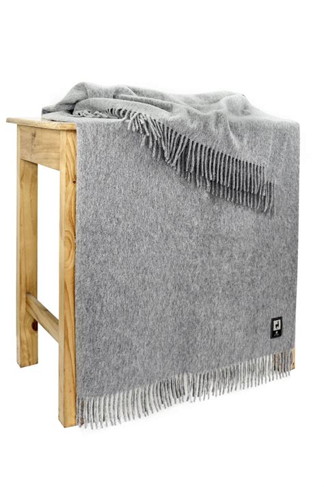 Superfine Natural Alpaca Yarn And Merino Wool Woven Blanket Fringed Throw