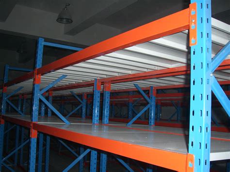 Warehouse Storage Medium Duty Shelving Racking System From China