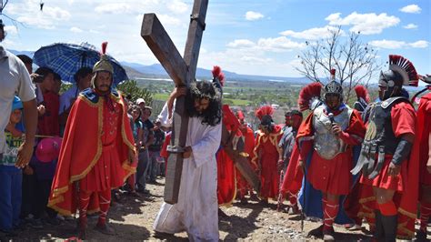 La Valla Vive Quincuag Sima Representaci N Del Viacrucis