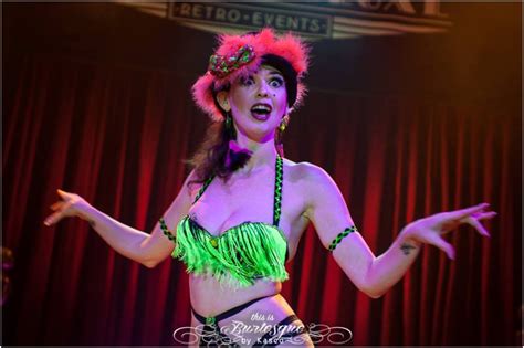 Hire Hazel Honeysuckle Burlesque Entertainment In Las Vegas Nevada