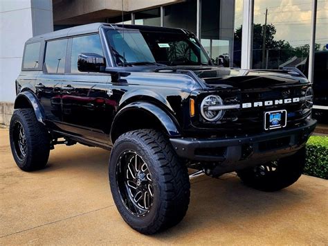 Custom Lifted Ford Bronco Dealer In Dallas Tx Planet Ford