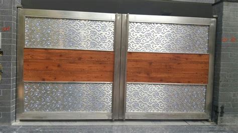 7 Feet Modern Stainless Steel Main Gate Designs At Rs 1500sq Ft Ss