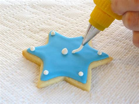 How To Decorate Sugar Cookies With Royal Icing Cookie Tutorial