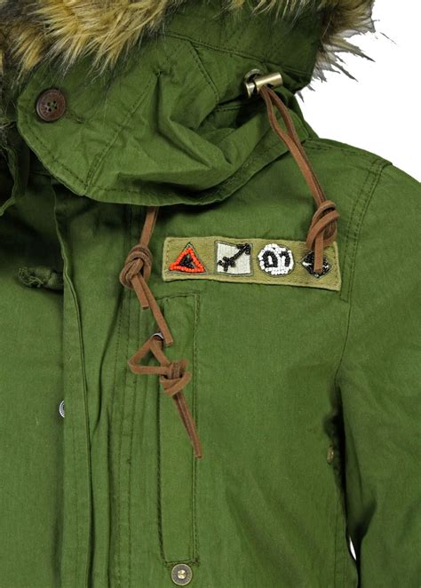 Maybe you would like to learn more about one of these? khujo Parka Wolve IJ Cuffs Grün - fettebeute Online Shop