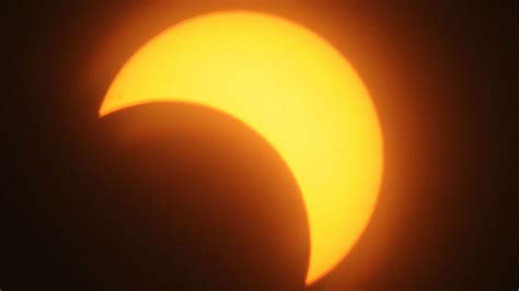 To read eclipse foundation privacy policy click here. Eclipse solar parcial en Chile: Revisa dónde y a qué hora ...