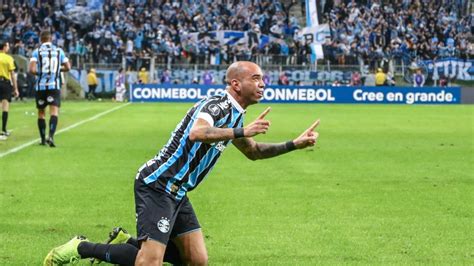 Grêmio Anuncia Rescisão De Contrato Com Diego Tardelli “sucesso Ao