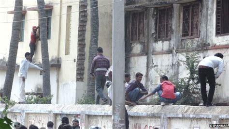 India Arrests Hundreds Over Bihar School Cheating Bbc News