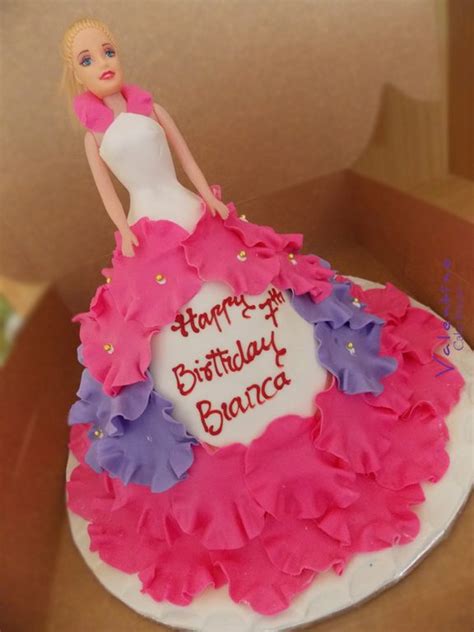 12 decorações de bolos para o dia dos namorados. Birthday Cakes - Valentine Cake House Gallery