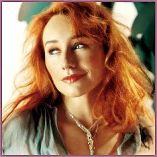 Plastic Surgery Before And After Tori Amos Plastic Surgery