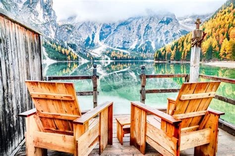 Lago Di Braies Travel Inspiration House Styles Cabin