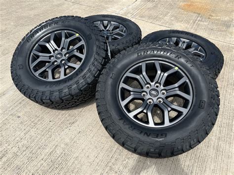 2022 Ford Ranger Tremor Tires