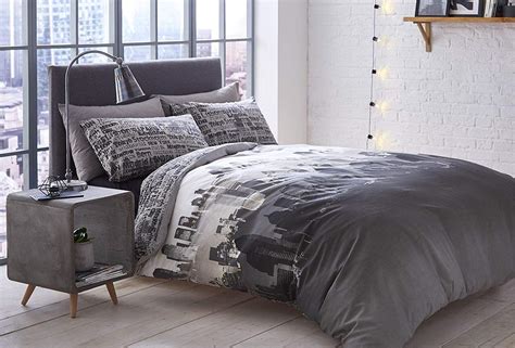 Per dare un tocco di qualità e design in più al letto puoi scegliere le nostre lenzuola con. Set Lenzuola Matrimoniali Per Materasso 160X200 : Lenzuolo ...