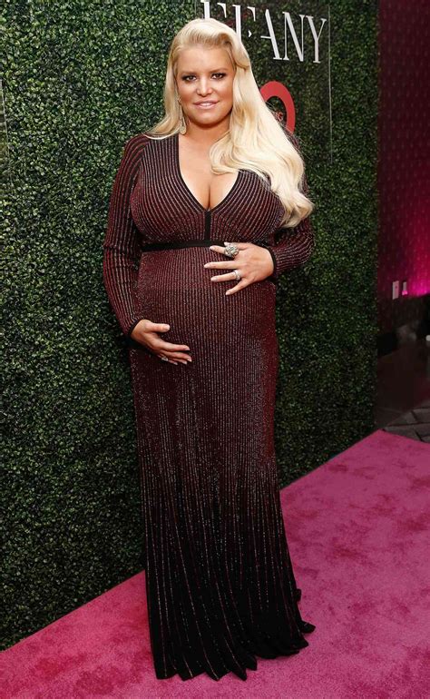 jessica simpson pregnant telegraph