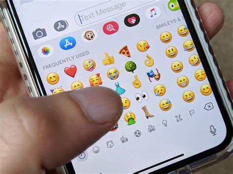 Emoji Il Significato Delle Più Usate Su Whatsapp Ilgiornaleit