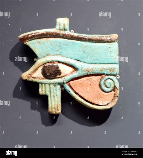 Friso Que Representa El Ojo De Horus O Ra Un Antiguo Símbolo Egipcio De Protección Poder Real