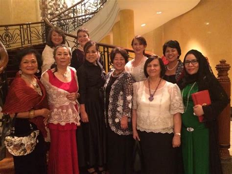 The Filipina Women Network Has Awarded Dr Carmen Z Lamagna The Vc As