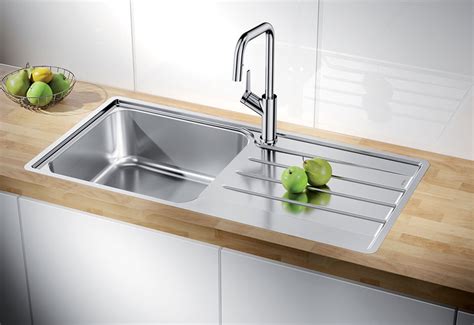 As the portion of the kitchen, sink and faucet are too important in our daily life. The Ultimate Guide to Kitchen Sinks - Victoria Kitchen ...
