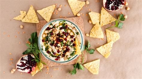 13 Tasty Dips To Eat With Our Organic Tortilla Chips