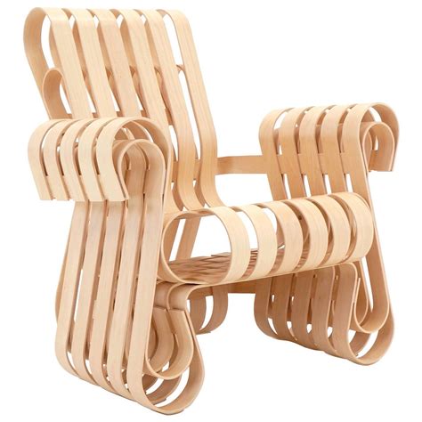 In 1947, he emigrated to los angeles with his family, where he attended classes at los angeles city college. Frank Gehry Power Play Lounge Chair for Knoll, Brand New ...