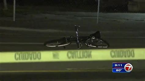 Bicyclist Killed Man Hospitalized After Davie Crash Wsvn 7news Miami News Weather Sports