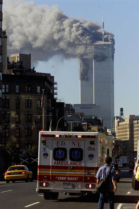 These Images Show Horror And Heroism In New York On 911
