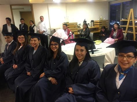 Jun 13, 2021 · con la pirámide del sol de fondo, luis nogales, del centro de estudios del maguey y del mezcal, nos precisó que existen 6 mil marcas en el mercado y del total de la producción anual mexicana. Graduación de los Jefes de Recepción - NOTIHOTELES