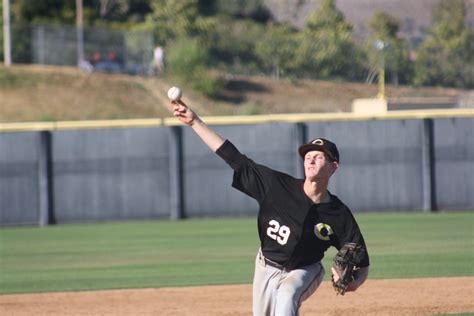 Calabasas Baseball Team Cant Hold Leads Against Valencia Calabasas