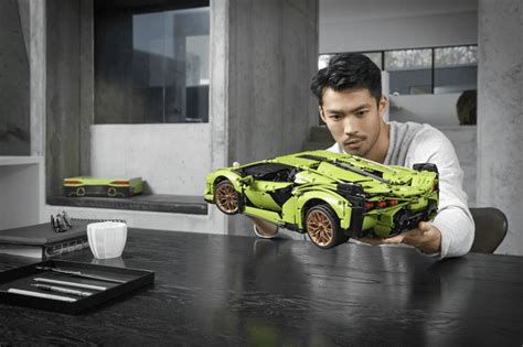 ¡conoce El Espectacular Set De Lego Technic Del Lamborghini Sián Fkp 37