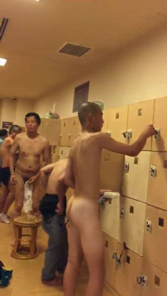 アジアンツインクロッカールームで裸 My Own Private Locker Room