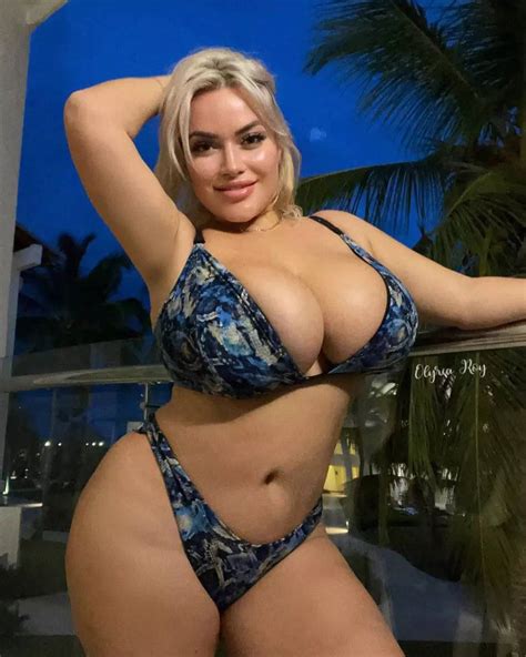 Olyria Roy Hot Pics Meet Plus Size Model And Entrepreneur Who Was