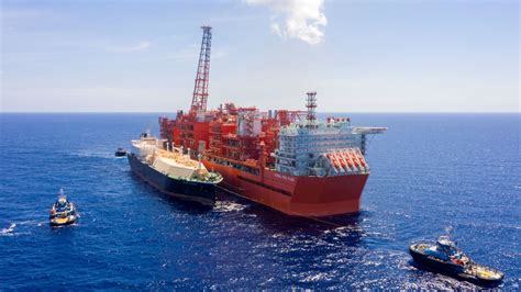 Bp Begins Shipping Liquefied Natural Gas From Mozambiques First Lng