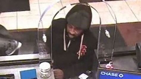 Alleged Serial Bank Robber Sprung By New York Bail Law Turns Himself In Top Articles