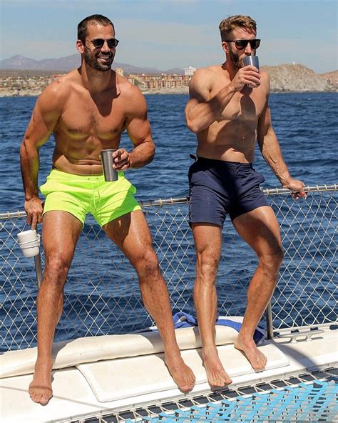 Yacht Life From See Jessie James Decker And Eric Deckers Sizzling Cabo