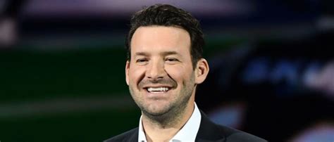 Cbs Will Pay Tony Romo 17 Million Annually To Commentate Nfl Games
