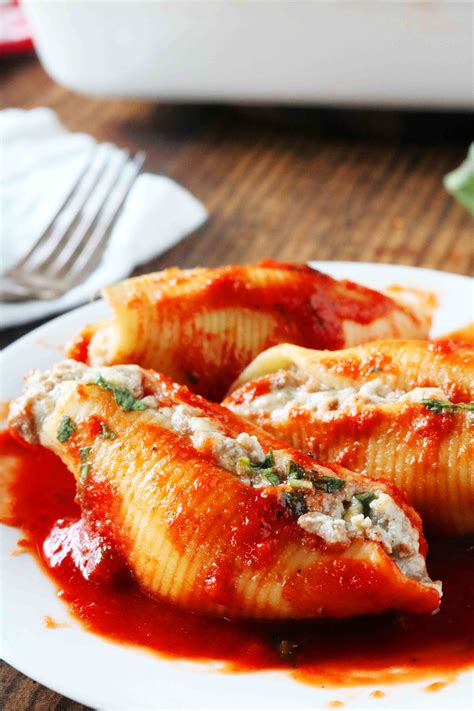 Stuffed Shells With Meat And Cheese Recipe Recipe Ground Beef Pasta