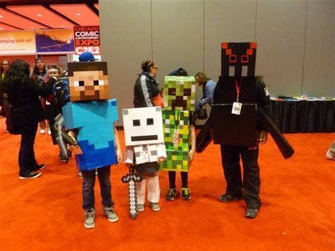Minecraft Cosplays At C2e2 2013 By Linksliltri4ce On Deviantart Bad Cosplay Minecraft Deviantart
