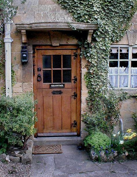 342 Best Cottage Front Doors Images In 2020 Cottage Front Doors