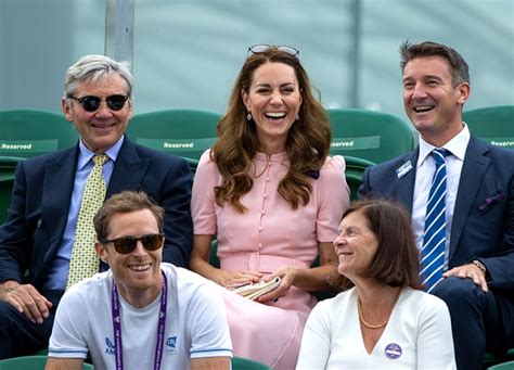 Kate Middleton Dads Giggle Fit At Wimbledon Purewow Ph