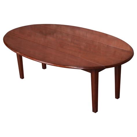 Choose from 9 authentic kittinger coffee and cocktail tables for sale on 1stdibs. Kittinger American Colonial Mahogany Drop-Leaf Coffee ...