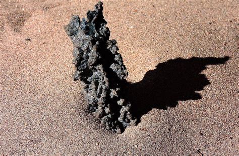 Fulgurite Sand Fused By Lightning In Sand Dunes Fulgurite Lightning Natural Scenery