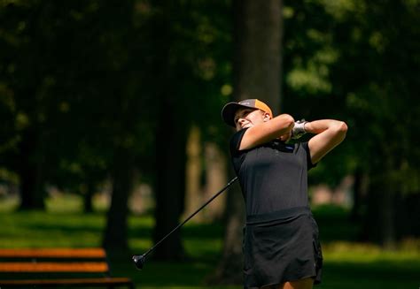 Hastings Sarah Shipley Overcomes Tee Trouble To Claim Gam Title